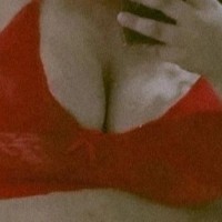 Isadora Melo